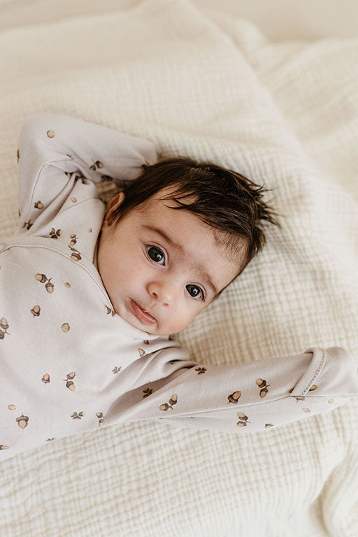 Newborn body long sleeve acorn