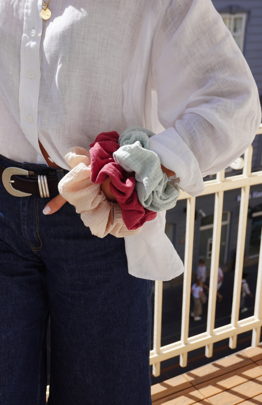Muslin hair scrunchie mint