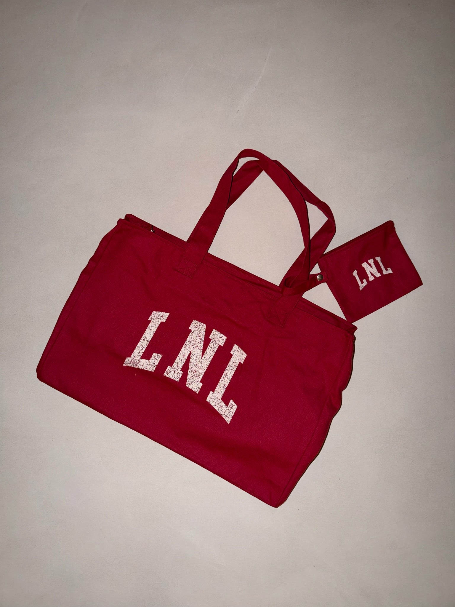 LNL oversized shopper zipper and cosmetic bag crimson