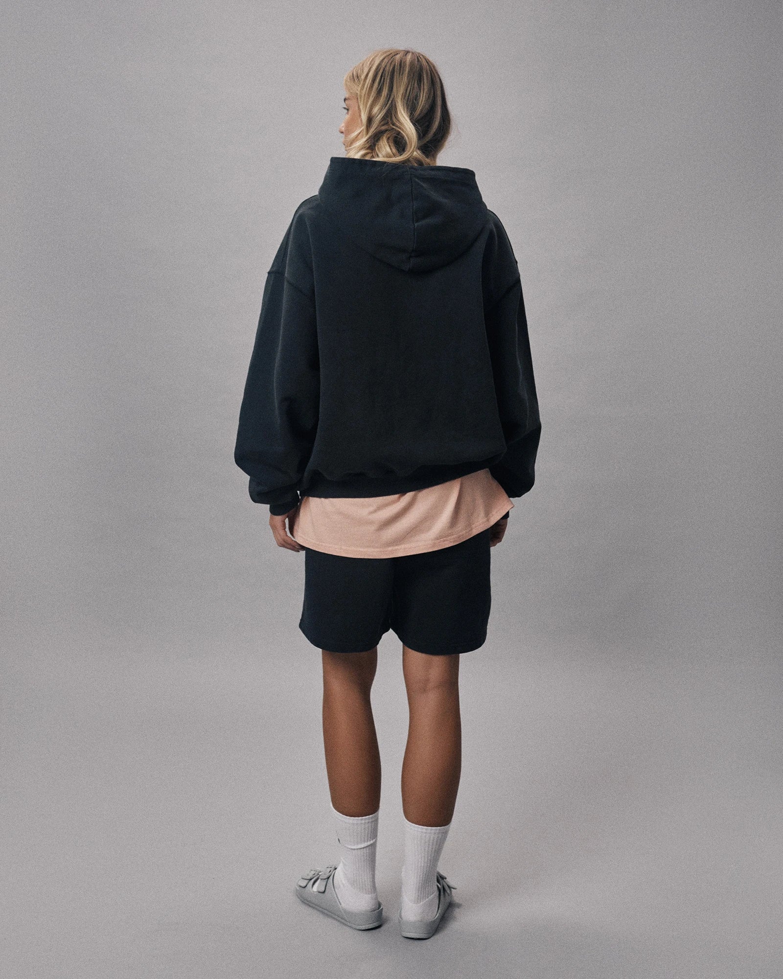 LNL shorts charcoal