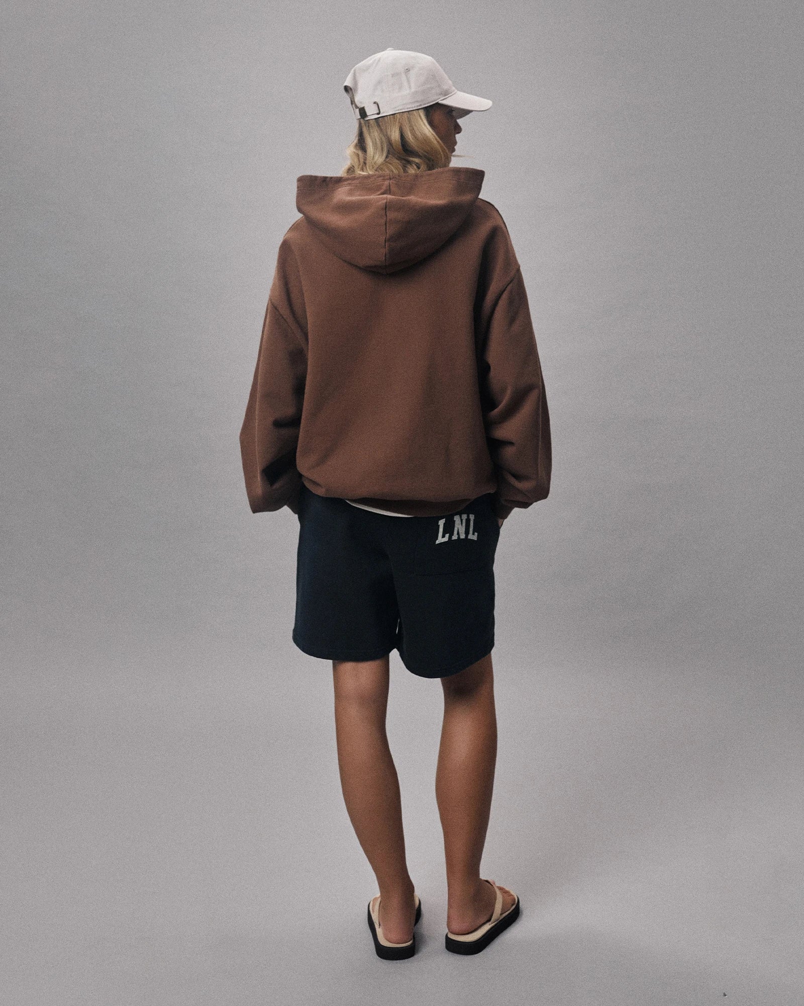 LNL zip up hoodie chesnut
