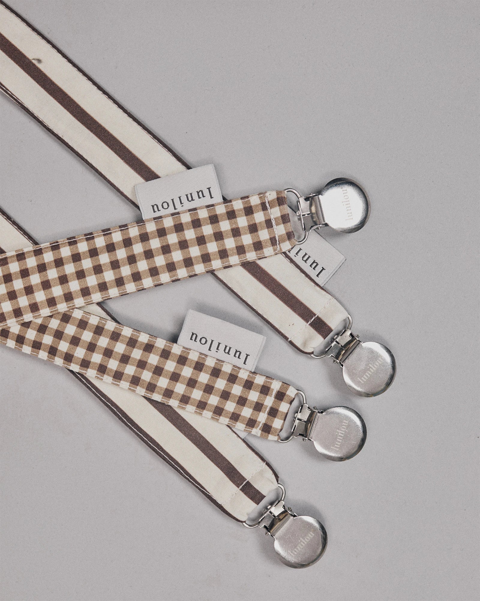 Pacifier holder stripes