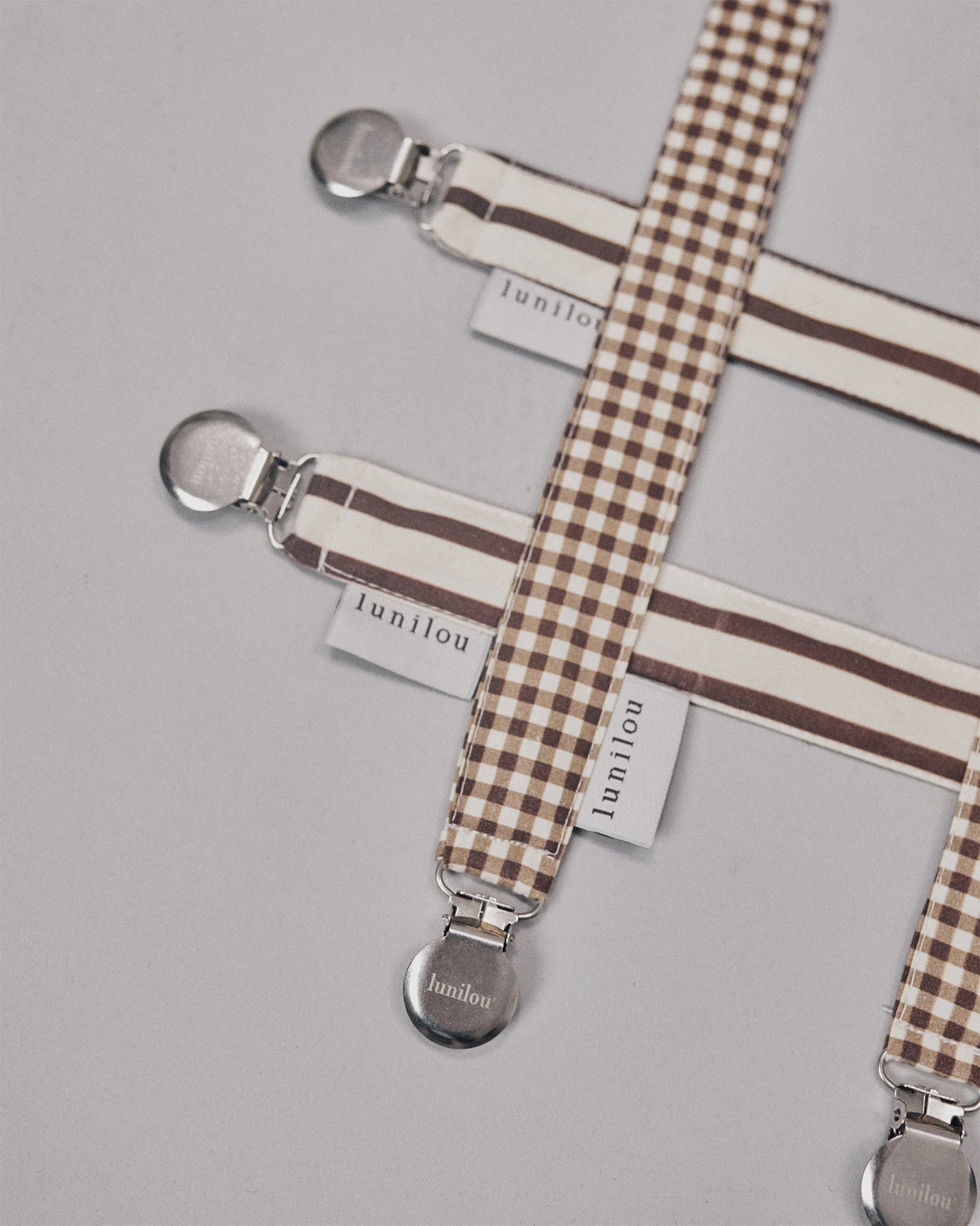 Pacifier holder stripes