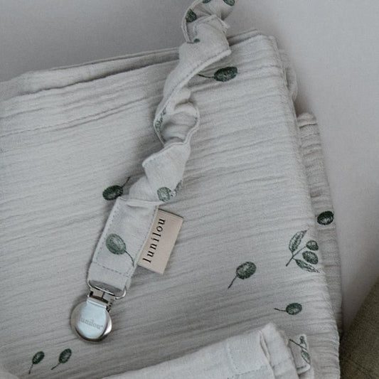 pacifier holder olives