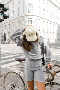 yellowish lunilou athletic cap