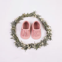 Moccs Indy: Her Majesty