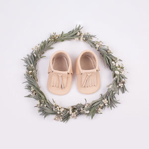 Moccs Indy: Blanched almond
