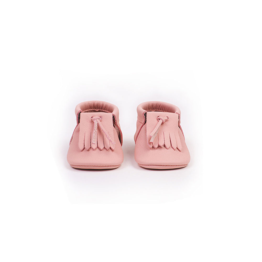 Moccs Indy: Her Majesty
