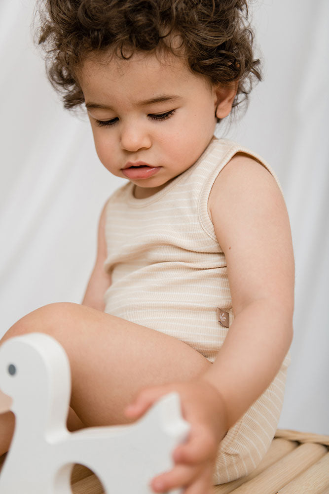Rib tank body sand/off white